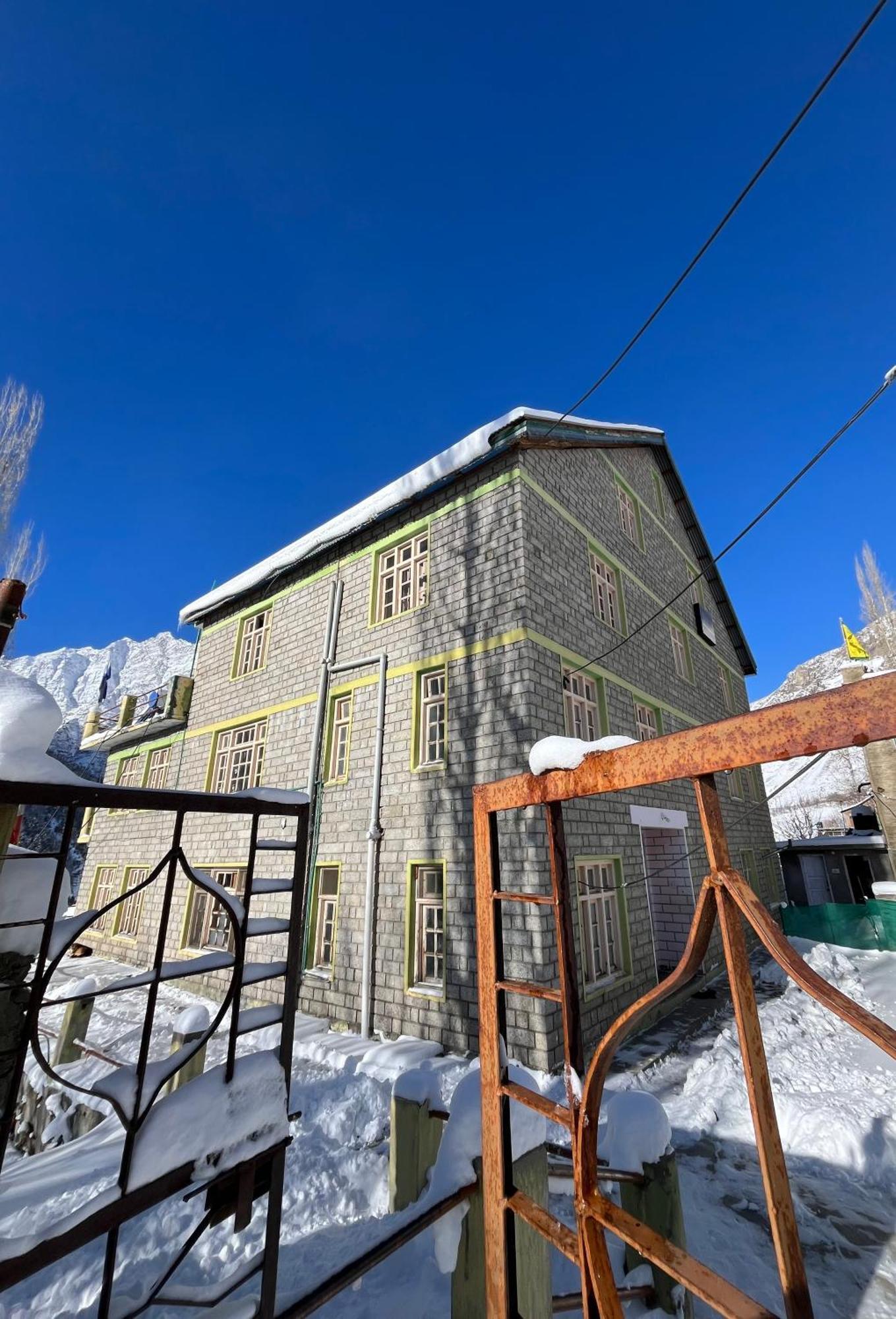 Snowflake Homestay Gondhla Zewnętrze zdjęcie